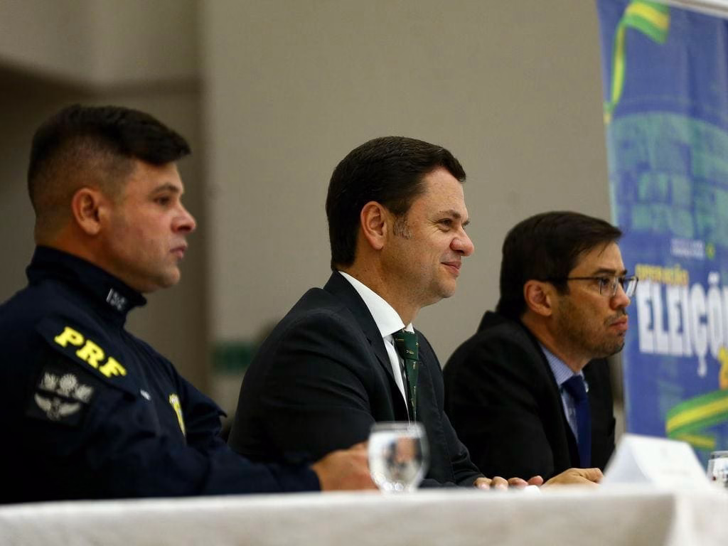 PF indicia mais quatro ex-dirigentes da PRF por dificultar deslocamento de eleitores em 2022