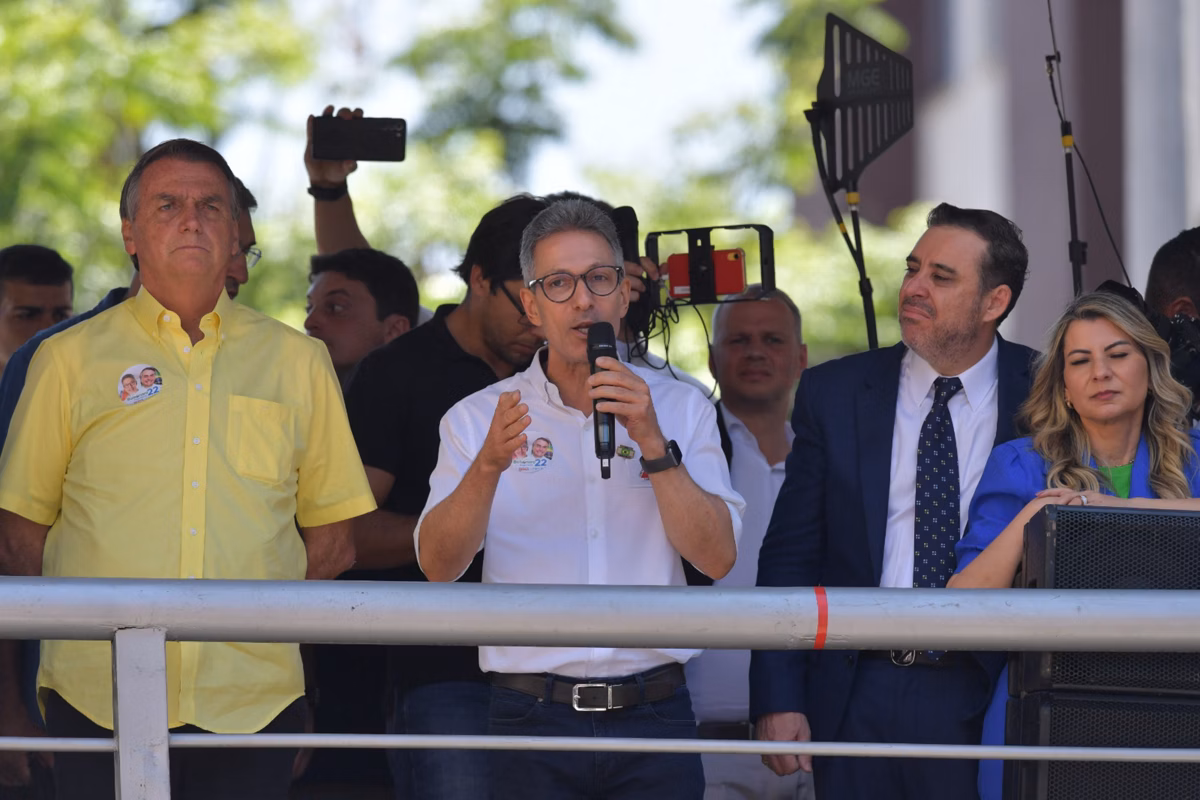 Zema ensaia antagonismo com Lula, mas enfrenta resistência de aliados de Bolsonaro em Minas