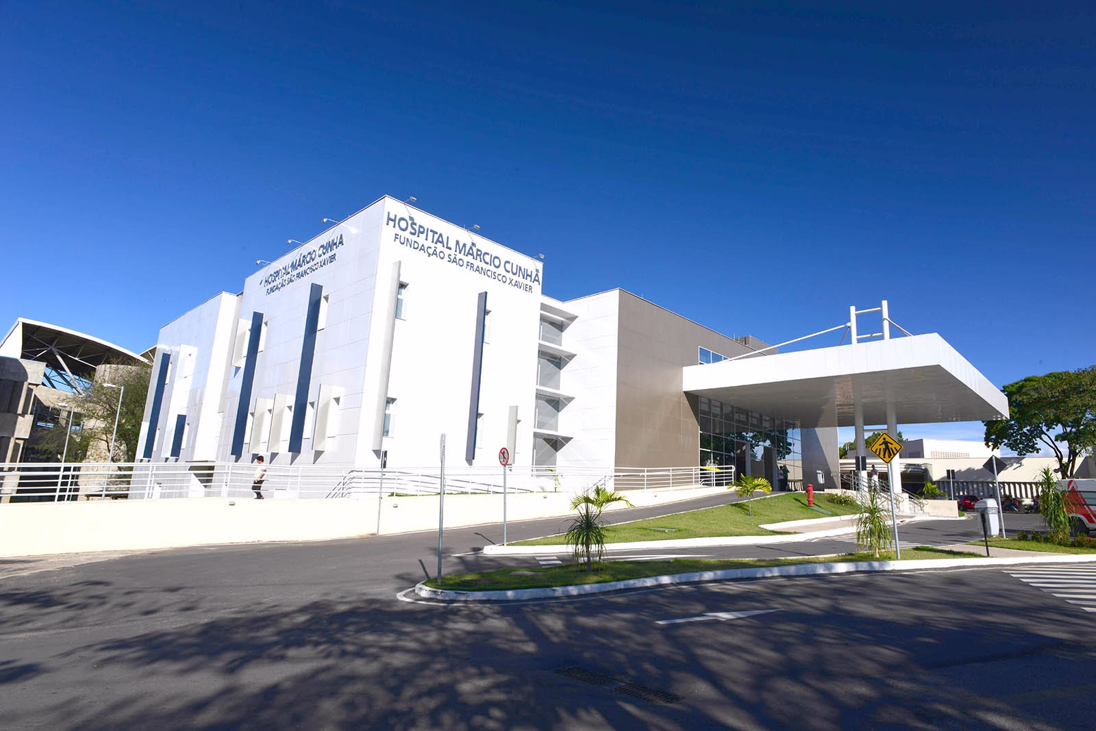 Hospital Márcio Cunha, mais uma vez, é destaque entre os melhores hospitais do Brasil e de Minas Gerais segundo classificação da NewsWeek