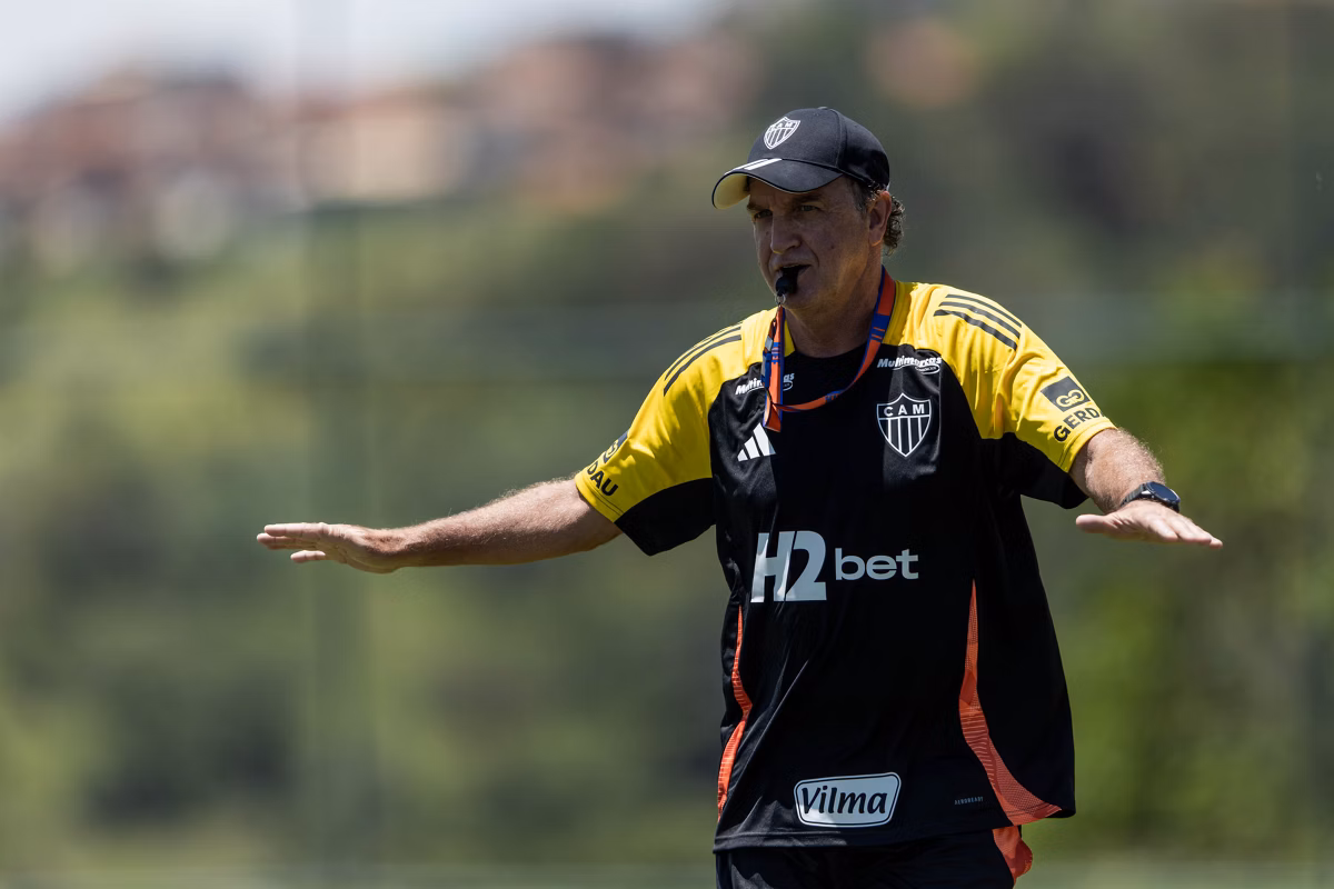 Cuca terá dez dias para fazer ajustes no Atlético antes da estreia no Campeonato Brasileiro