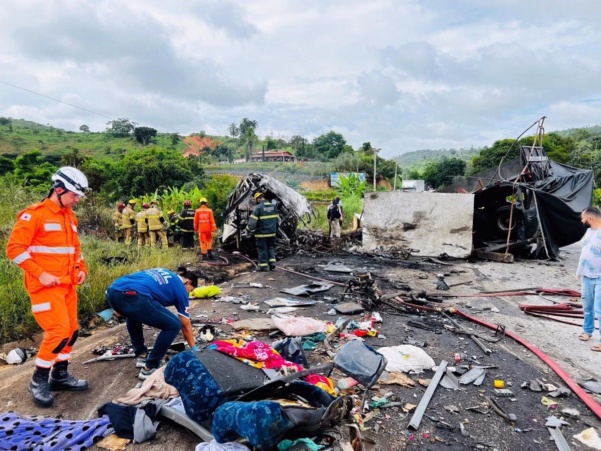 Justiça aceita denúncia, e caminhoneiro vai a júri popular por acidente com 39 mortes na BR-116