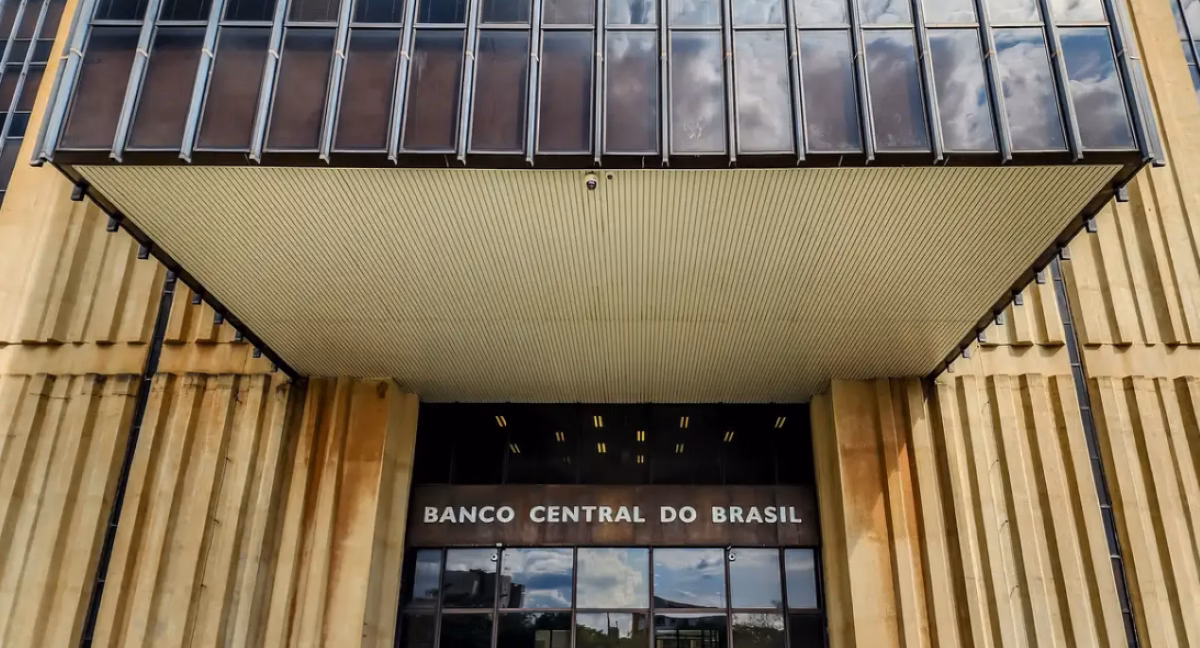 Mercado reduz previsão para o PIB e inflação após nova alta de juros