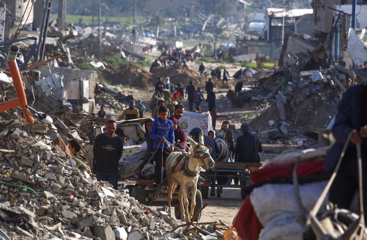 Bombardeios israelenses interrompem trégua em Gaza e deixam mais de 300 mortos