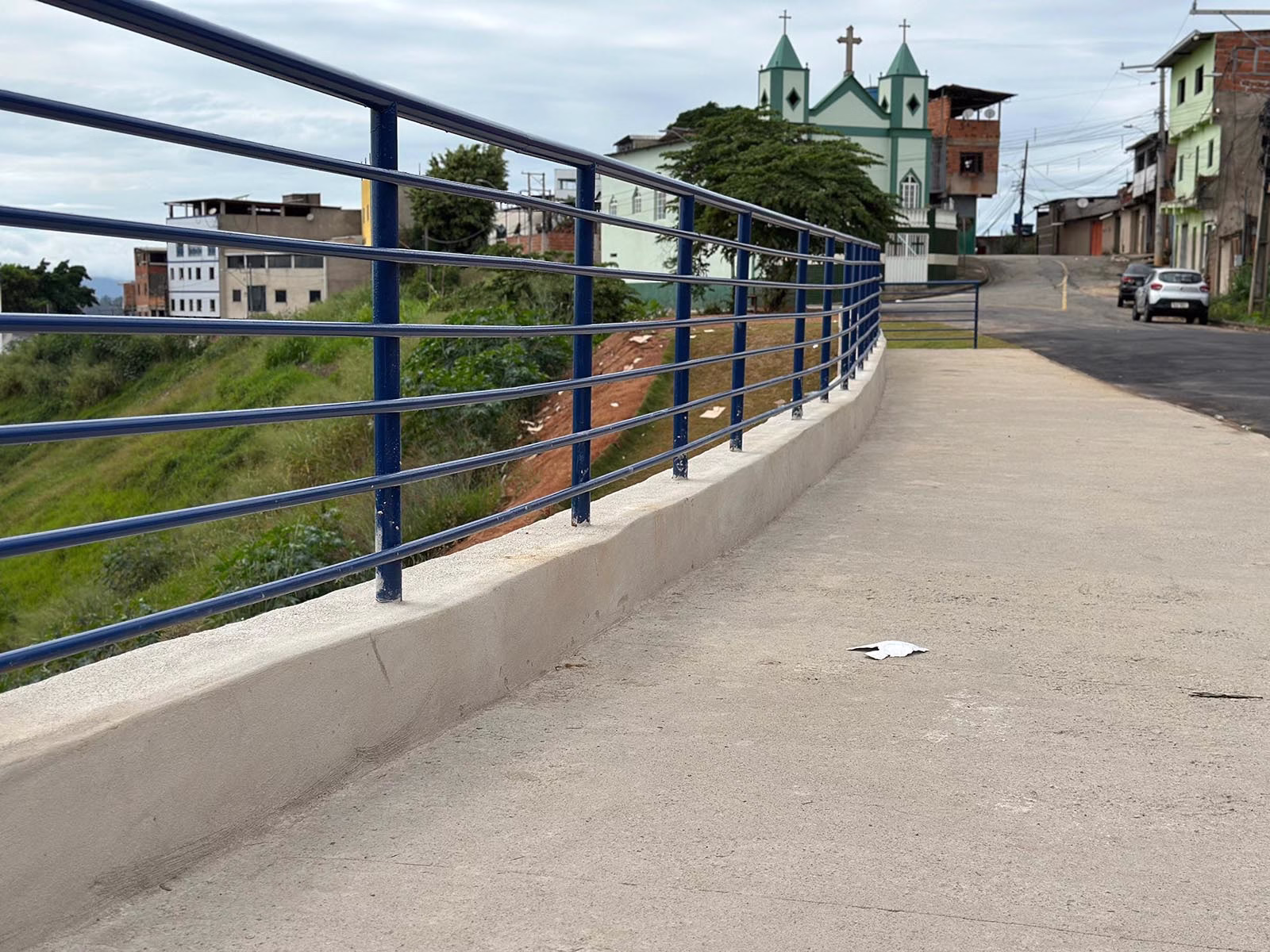 Obra na rua Hematita entra na fase final e reforça segurança para moradores