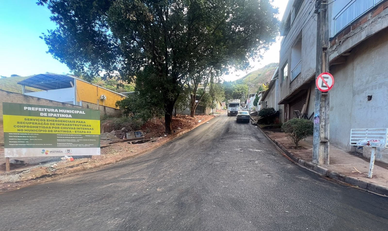 Prefeitura entrega obras de recuperação em ruas do bairro das Fontes