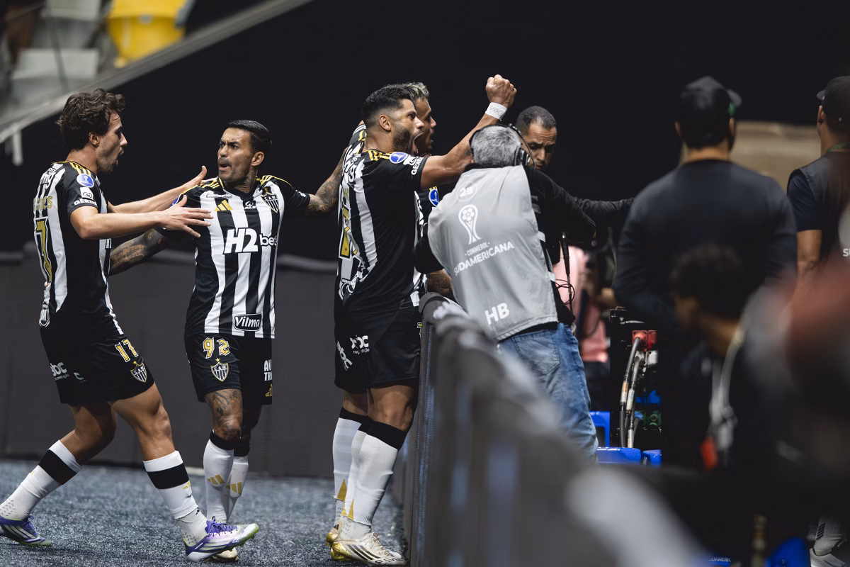 Atlético quer manter sequência invicta na Argentina para voltar com a classificação na Sul-Americana