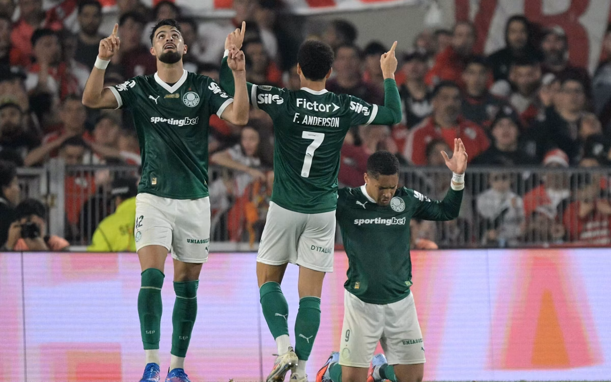 Tironi no Lance!: Palmeiras luta para seguir no alto; São Paulo para voltar