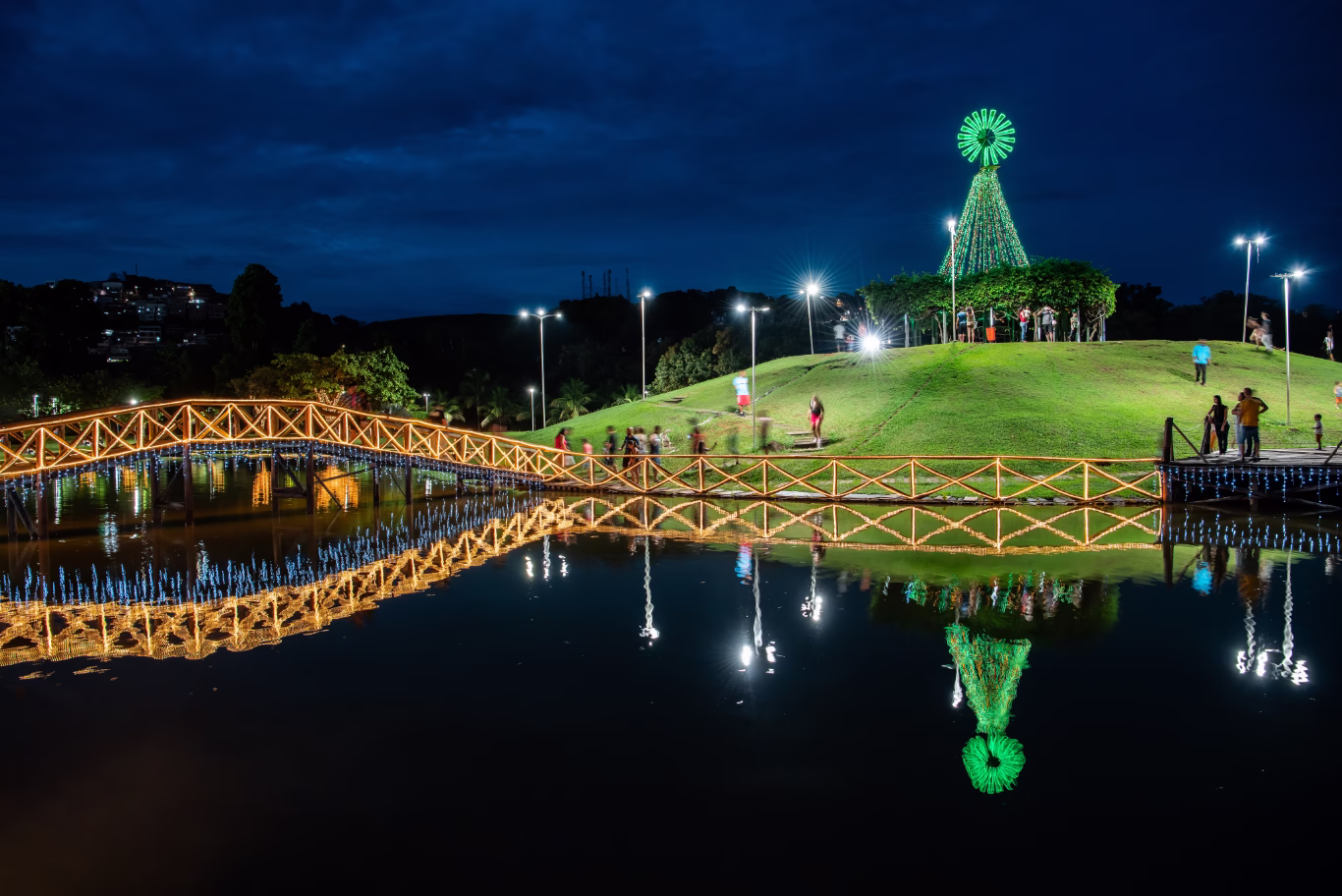 20º Seminaluz leva iluminação natalina para o Centro de Memória Usiminas e Parque Ipanema