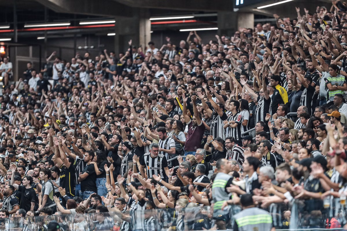 Vai lotar? Atlético abre novo setor da Arena MRV para duelo com o Fortaleza