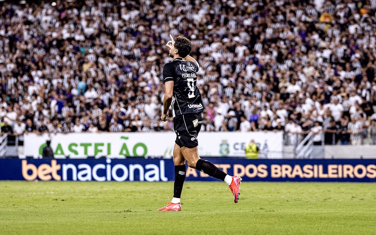 Adversário do Cruzeiro, Ceará tem 2º pior ataque do Brasileirão, mas dupla de frente em alta