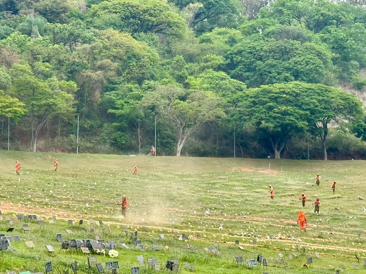 Prefeitura de Ipatinga convoca habilitados para formalização da aquisição de jazigos perpétuos no Cemitério Senhora da Paz