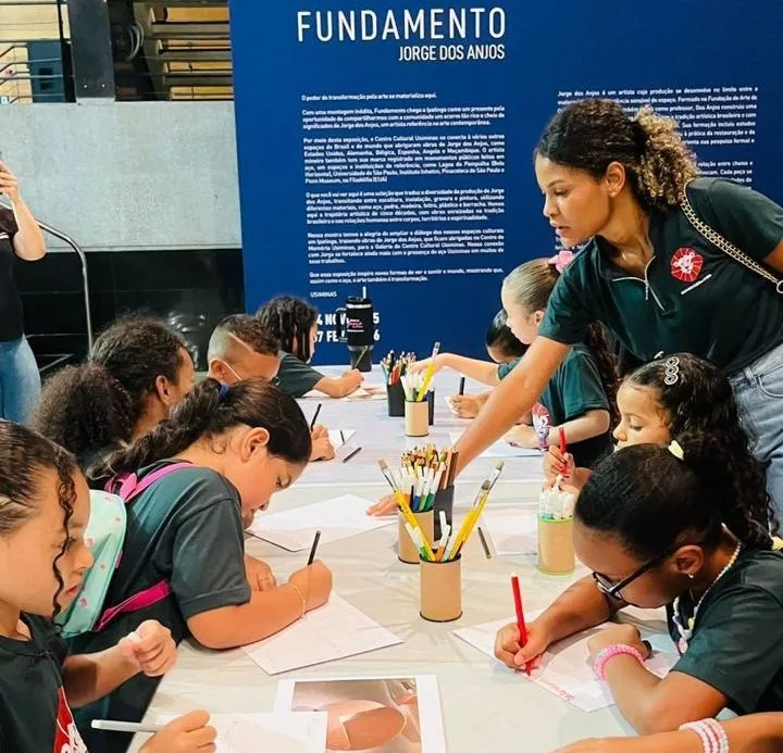Ateliê Aberto movimenta reta final das férias escolares no Centro Cultural Usiminas