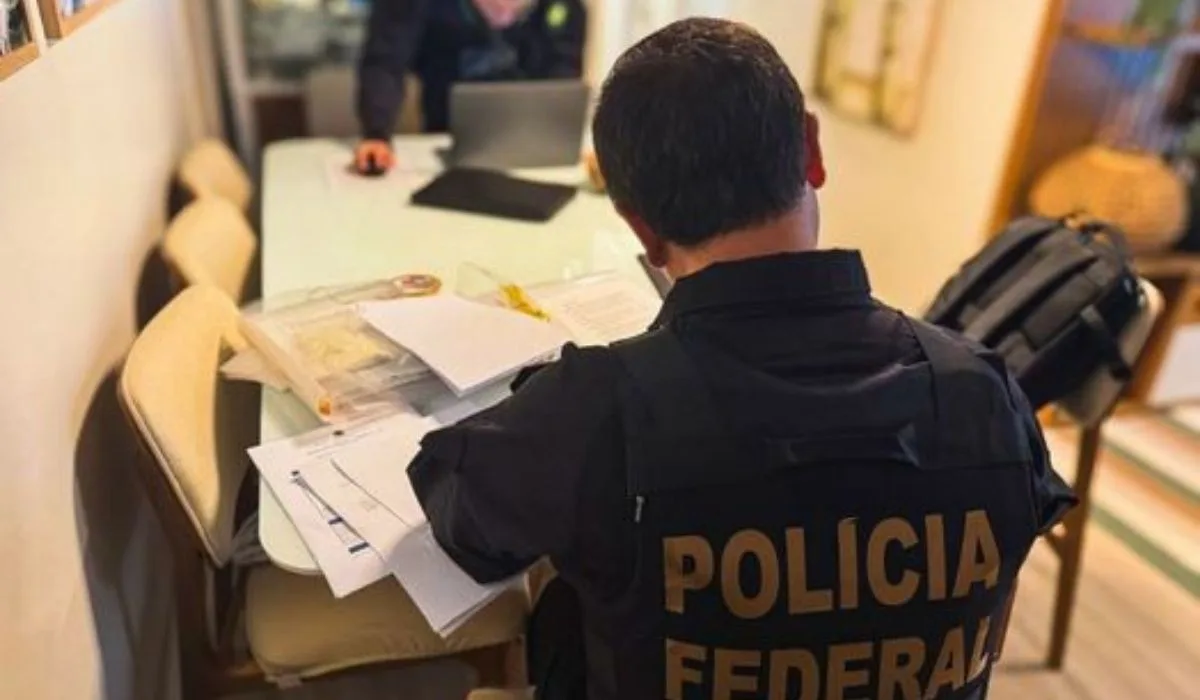 Caso Banco Master: PF faz buscas em endereços ligados a Daniel Vorcaro