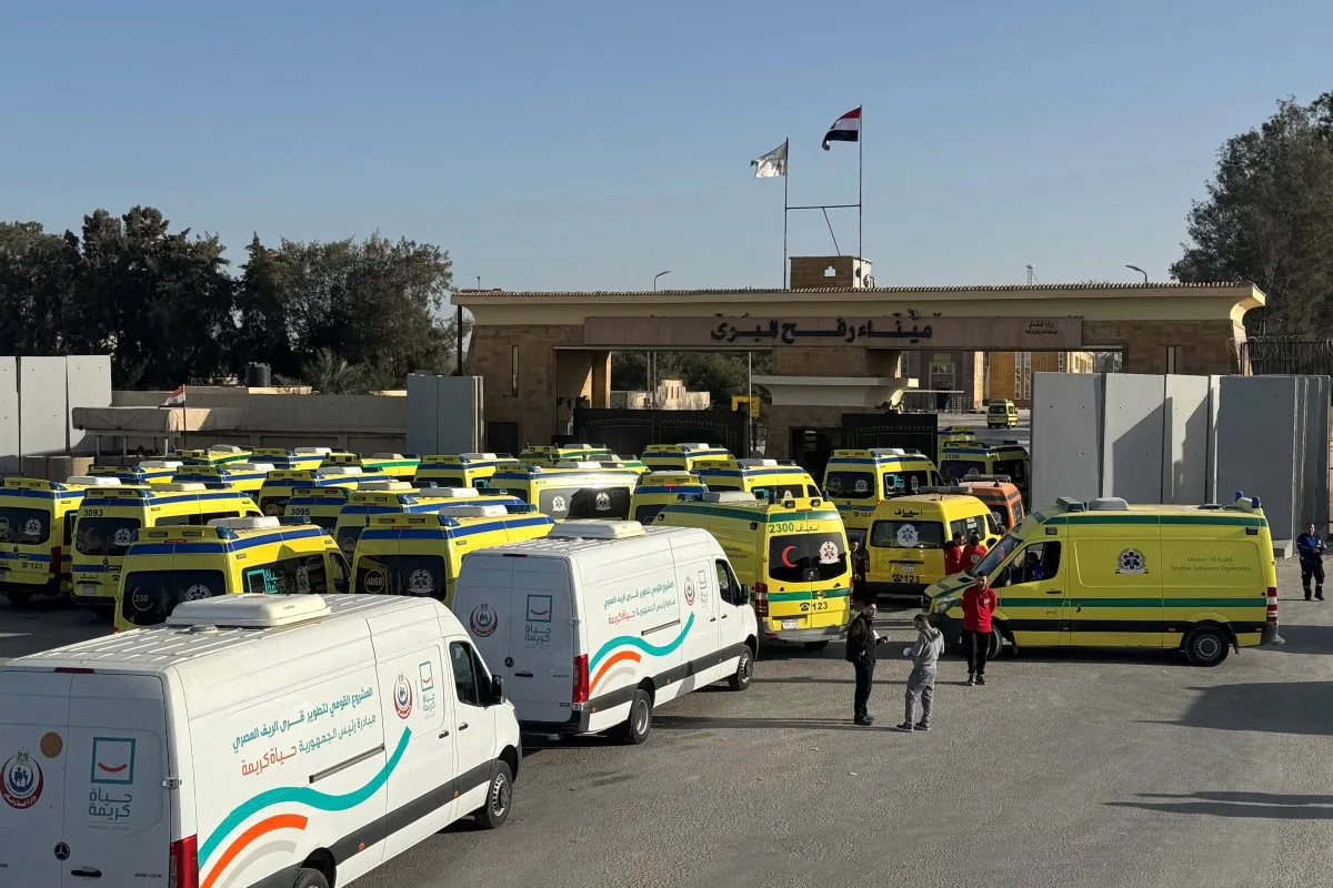 Israel reabre parcialmente a passagem de Rafah para moradores de Gaza