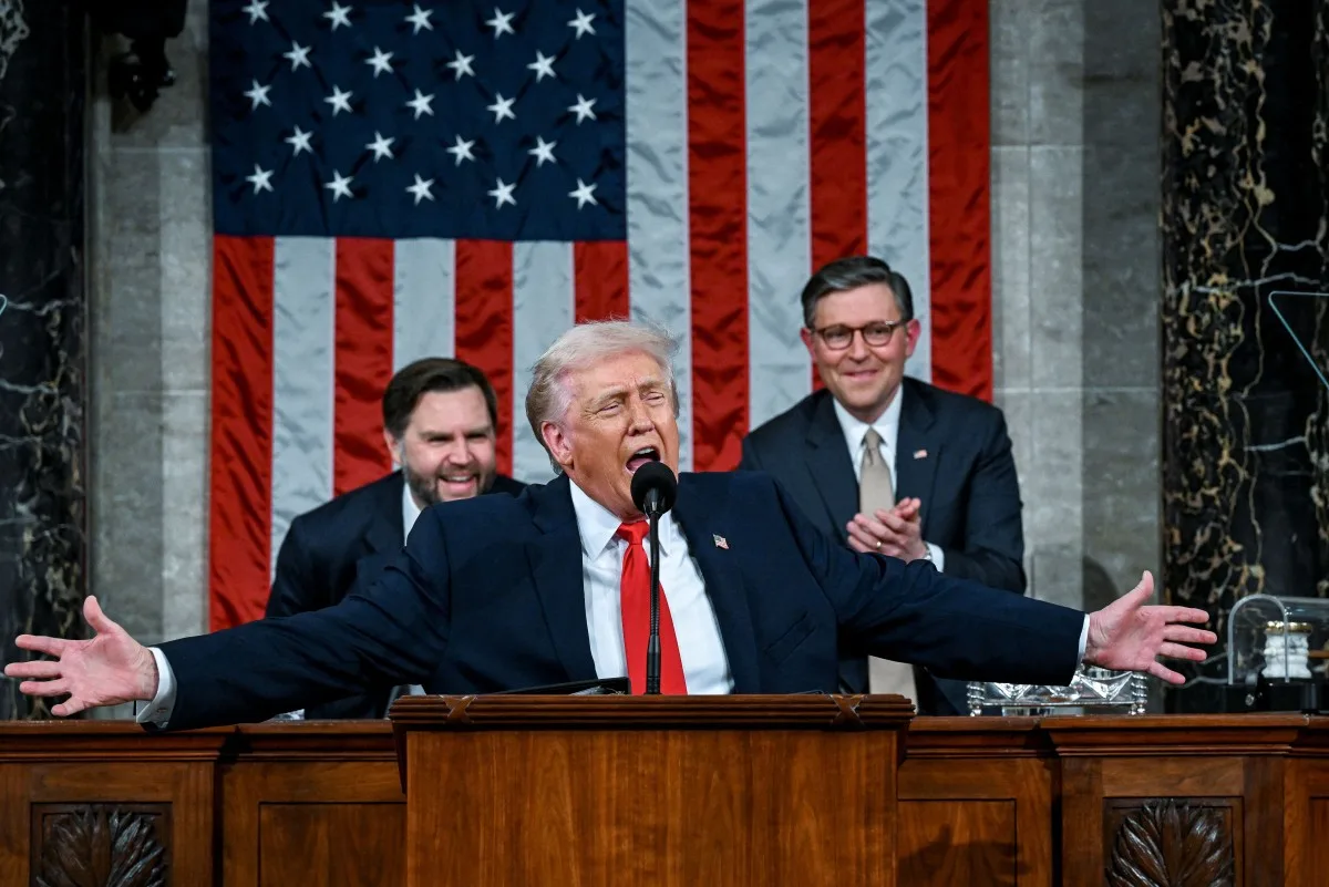 Confira cinco momentos do discurso do Estado da União de Trump