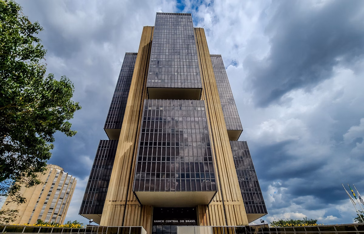 Banco Central decreta liquidação extrajudicial do Banco Pleno, que fazia parte do Master