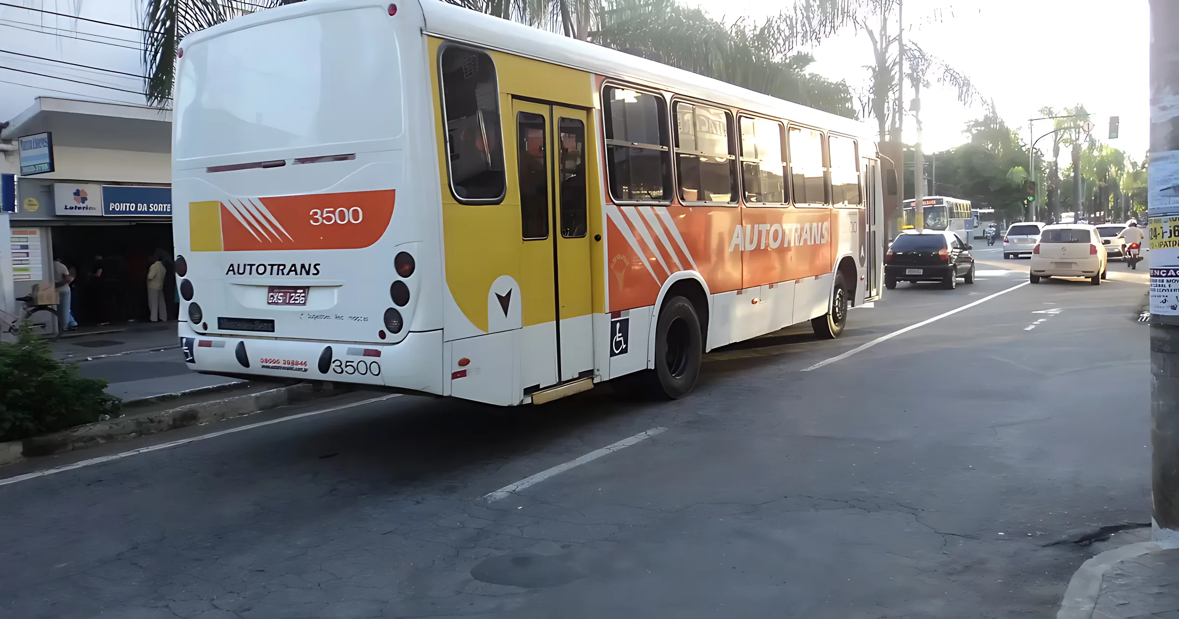 Saritur regulariza pagamentos e paralisação do transporte no Vale do Aço é evitada