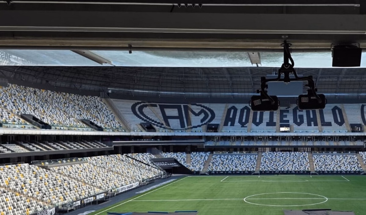 Equipamentos do impedimento semiautomático são instalados na Arena MRV