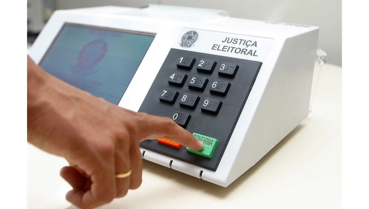Eleições 2026: saiba qual a ordem de votação na urna eletrônica