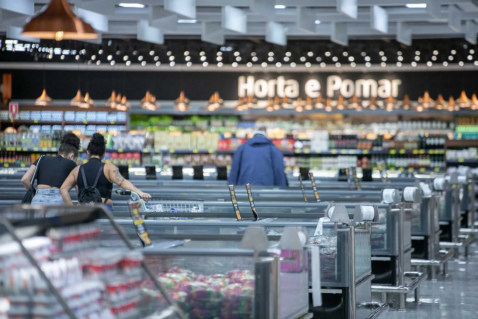Supermercados poderão funcionar no feriado de Tiradentes no Vale do Aço