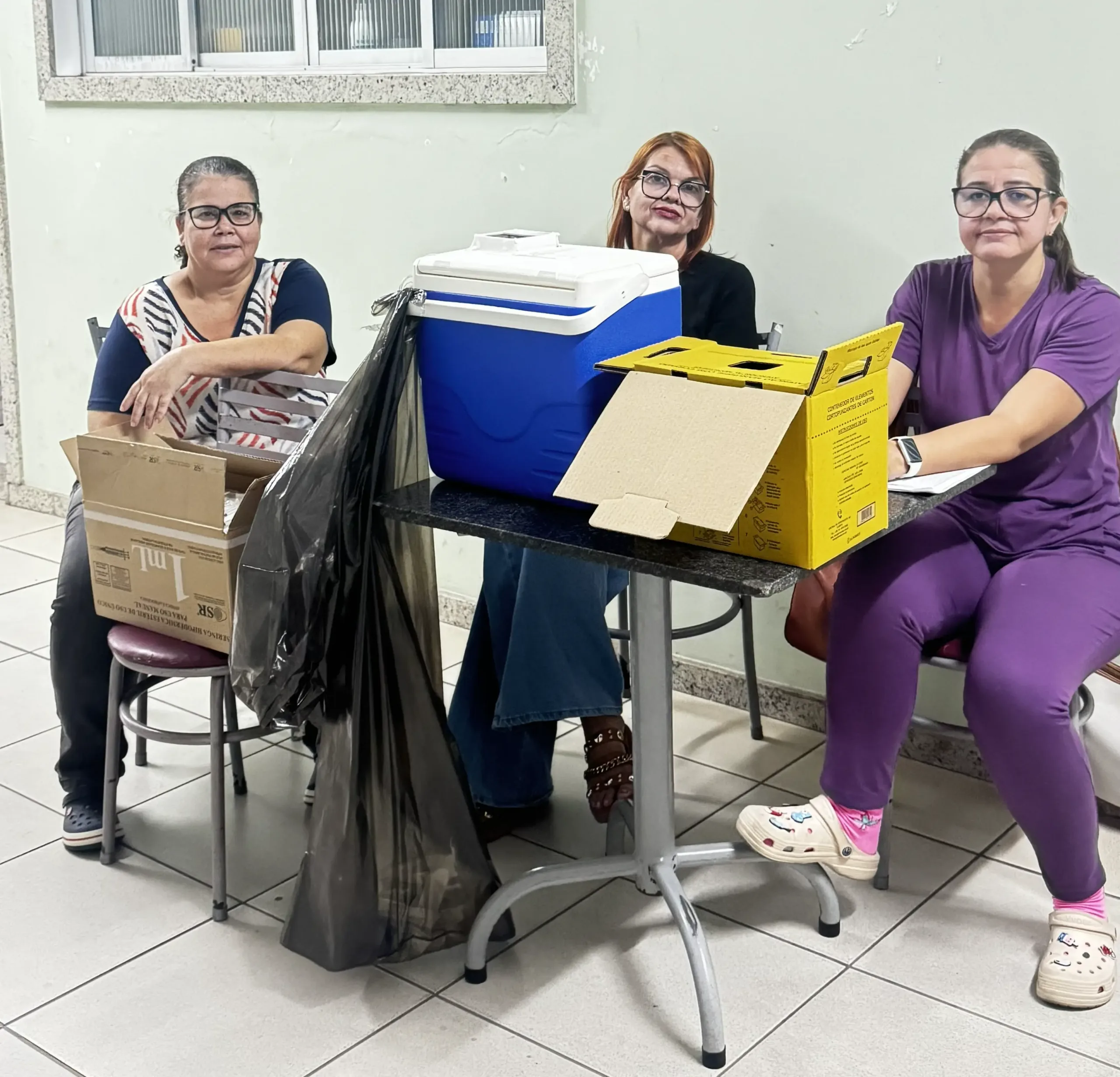 Hospital Dr. José Maria Morais promove vacinação contra a gripe para colaboradores.