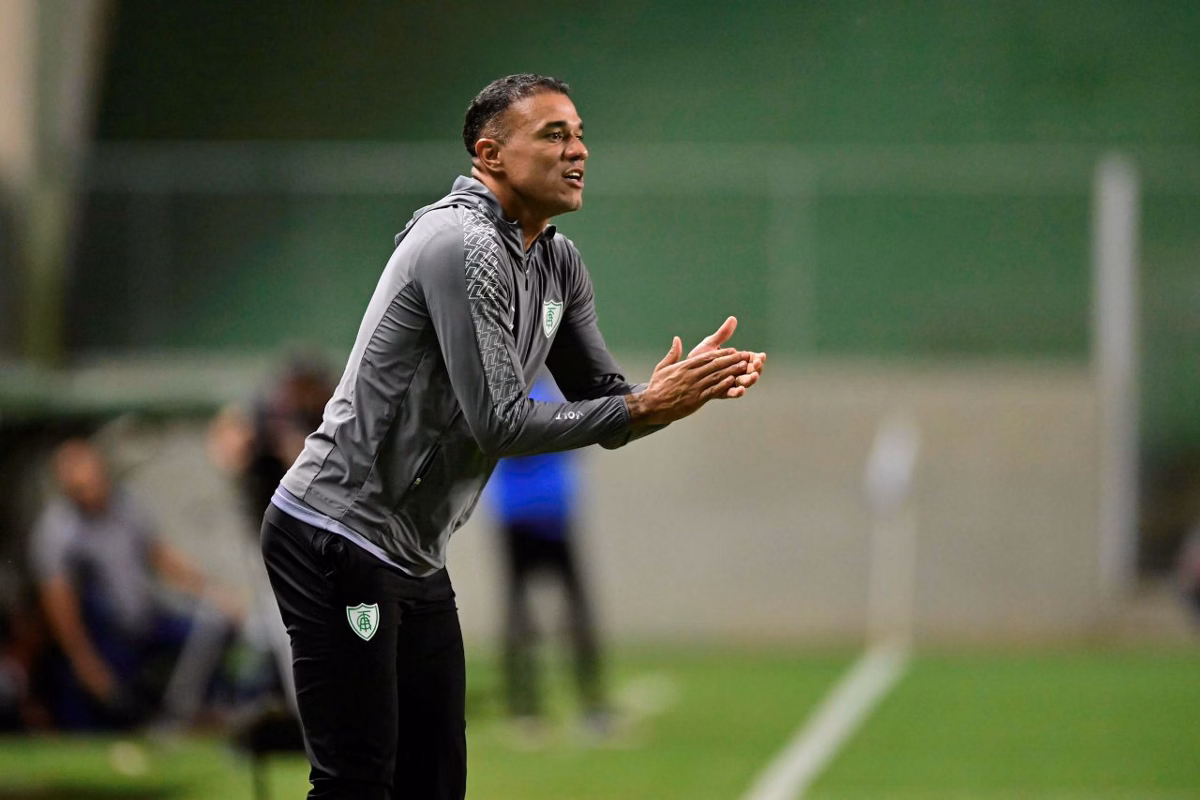 Mesmo na lanterna, Roger projeta reação e detalha plano para tirar América da má fase