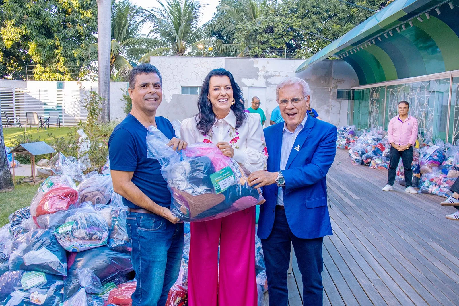 Campanha do Agasalho 2026 tem meta histórica de arrecadar 600 mil peças em todo o Brasil