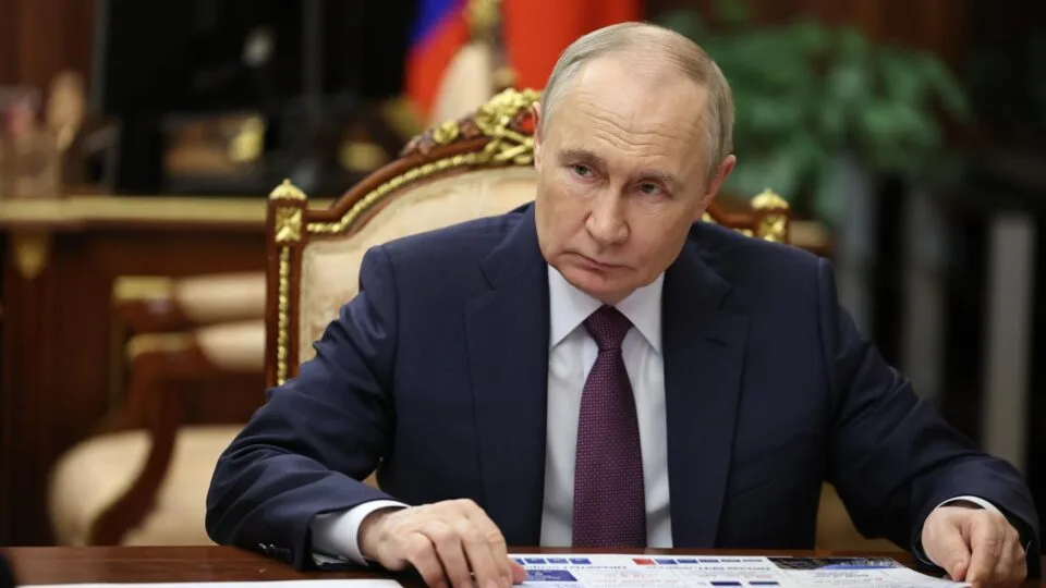 Rússia fica estagnada em inovação e busca alternativas na corrida tecnológica militar